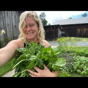 Meet your Posher, Brittany